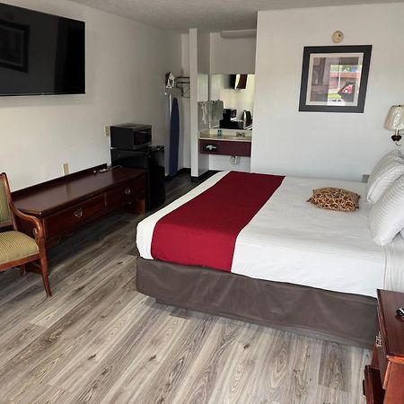 Royal Inn Albany Екстериор снимка