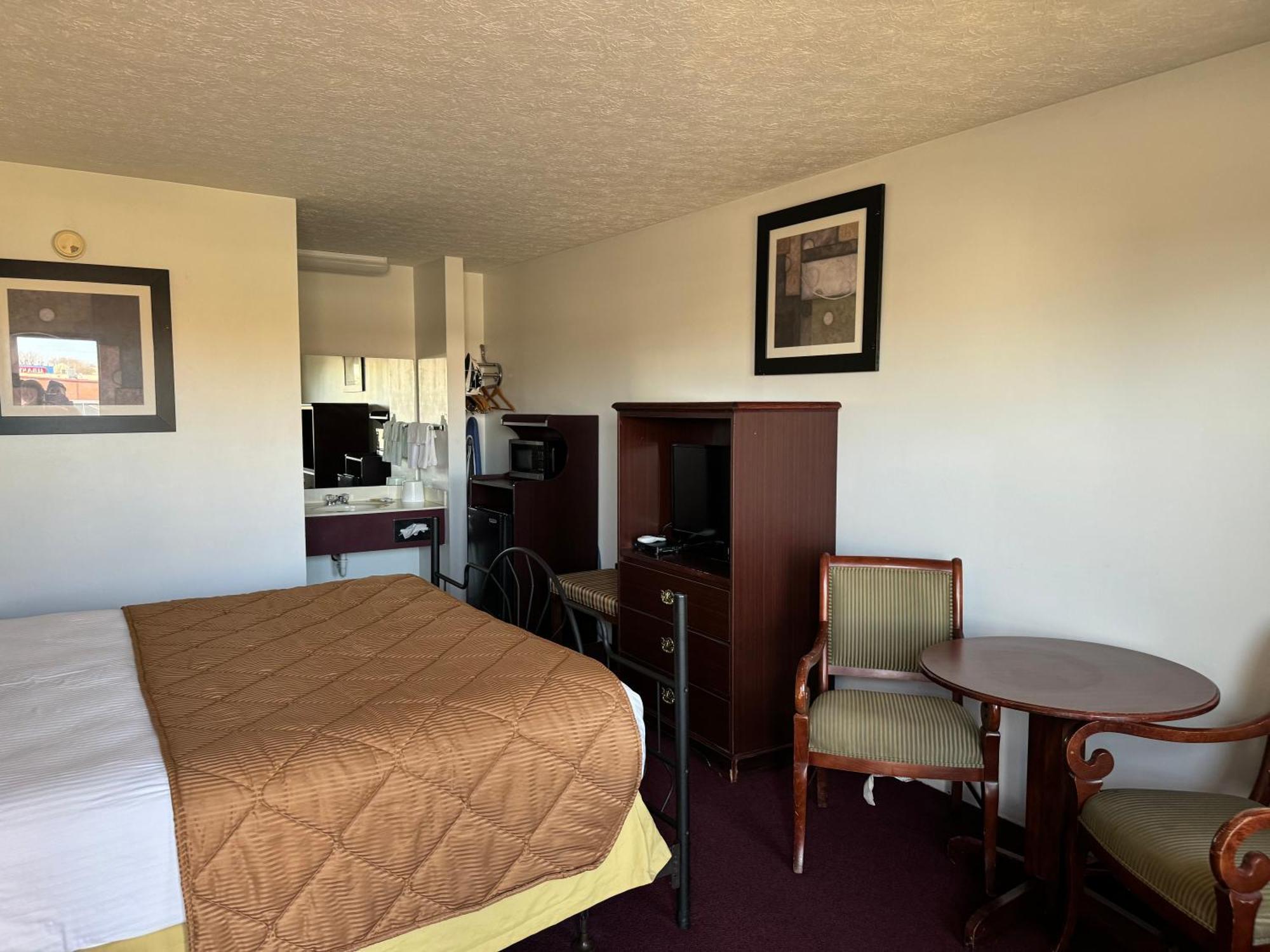 Royal Inn Albany Екстериор снимка