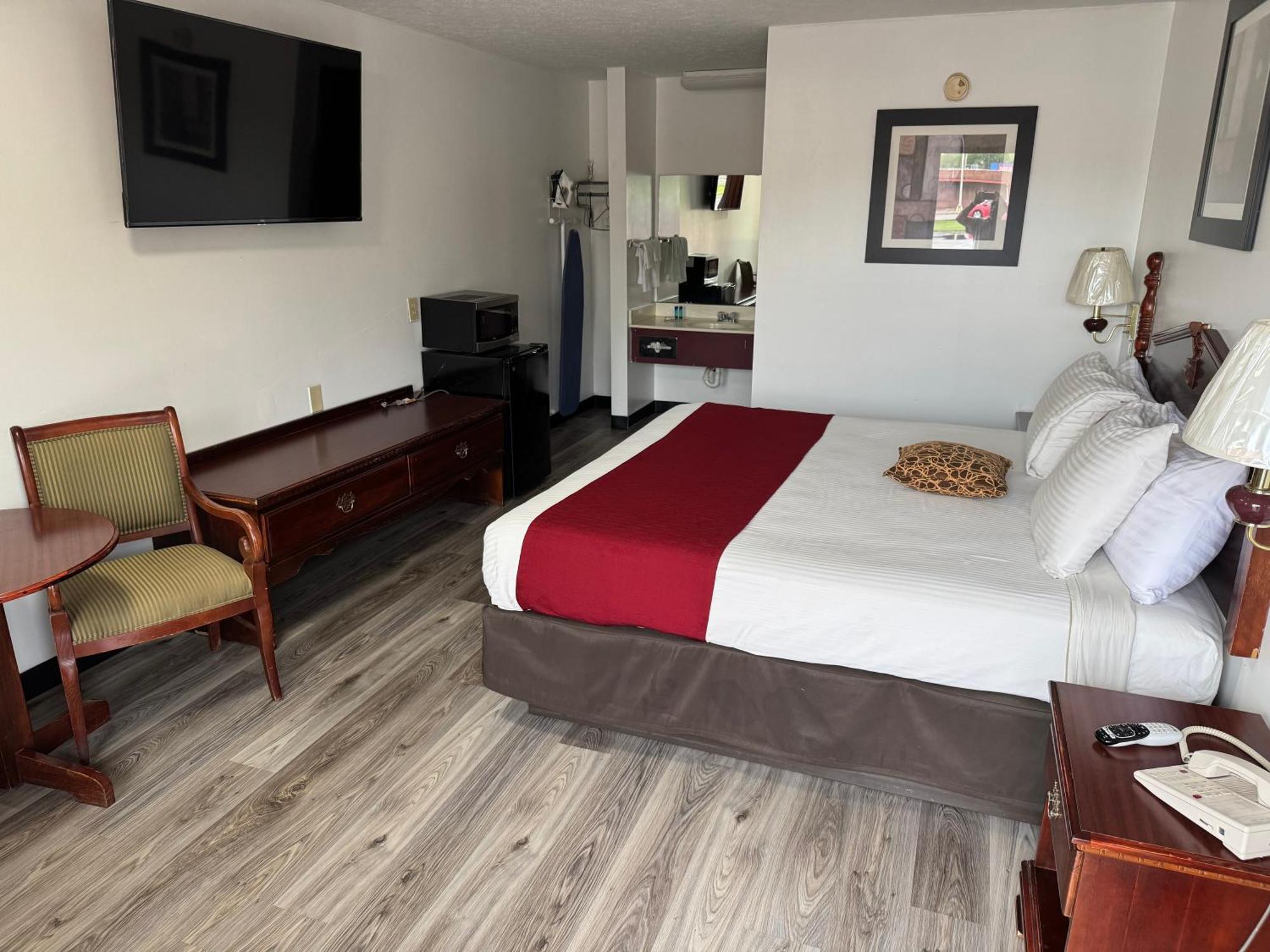 Royal Inn Albany Екстериор снимка