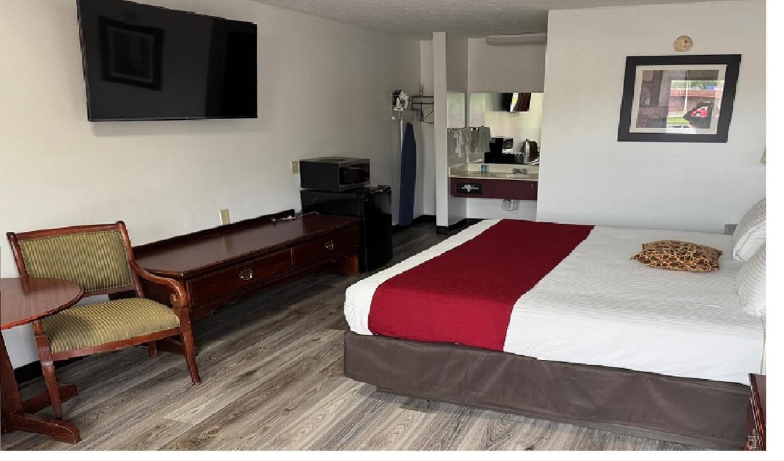 Royal Inn Albany Екстериор снимка